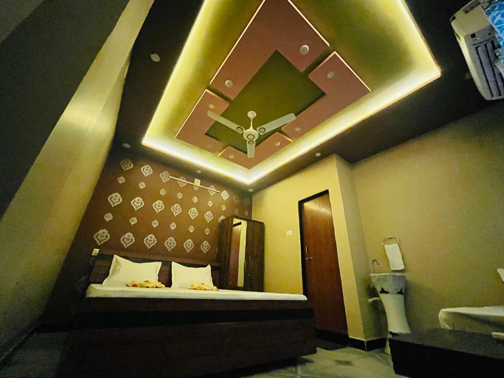 Kamdhenu Home Stay Garudeshwar Экстерьер фото