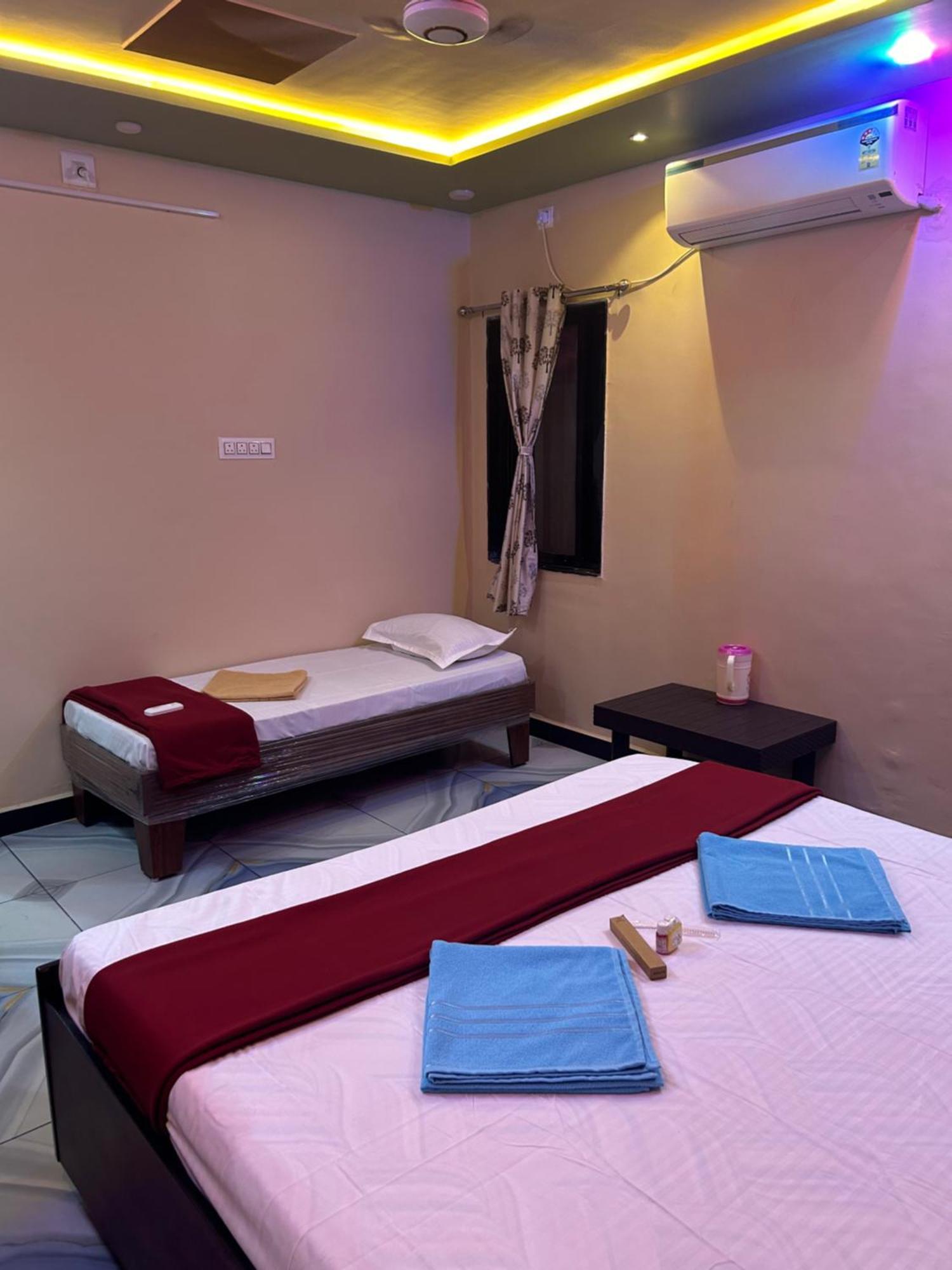 Kamdhenu Home Stay Garudeshwar Экстерьер фото